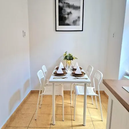 Apartment Christie's Downtown