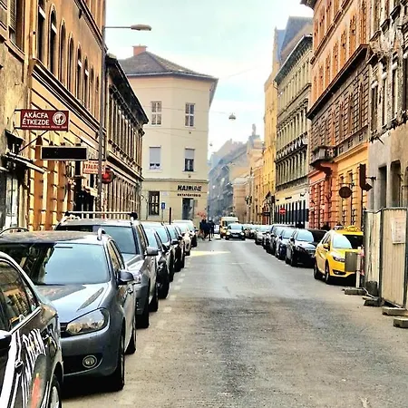 Apartment Christie's Downtown *