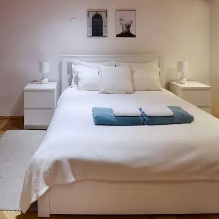 Christie's Downtown *