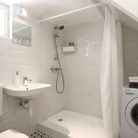 Christie's Downtown * Budapest