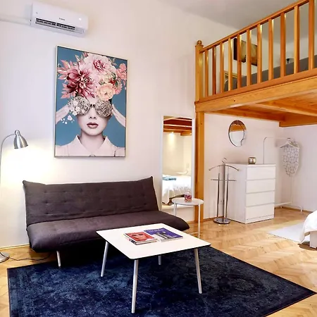 Apartment Christie's Downtown *